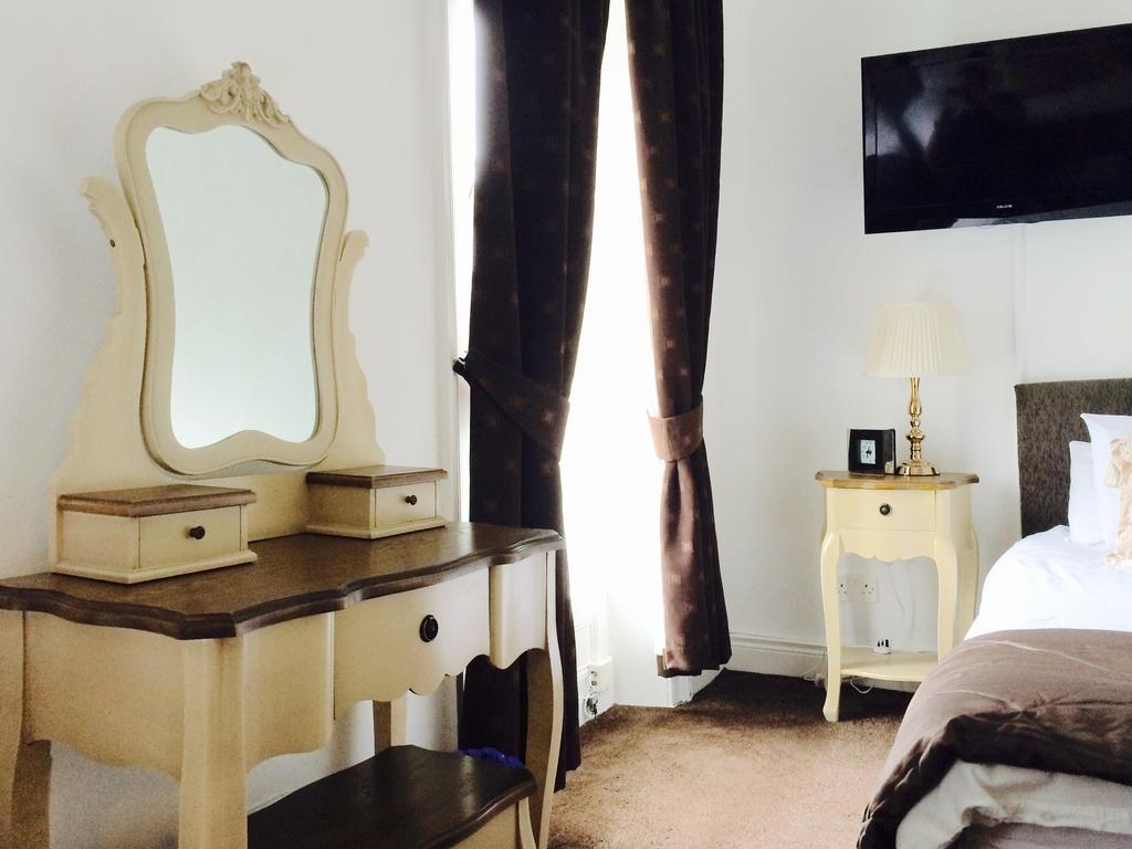 Serendipity House Derry Extérieur photo