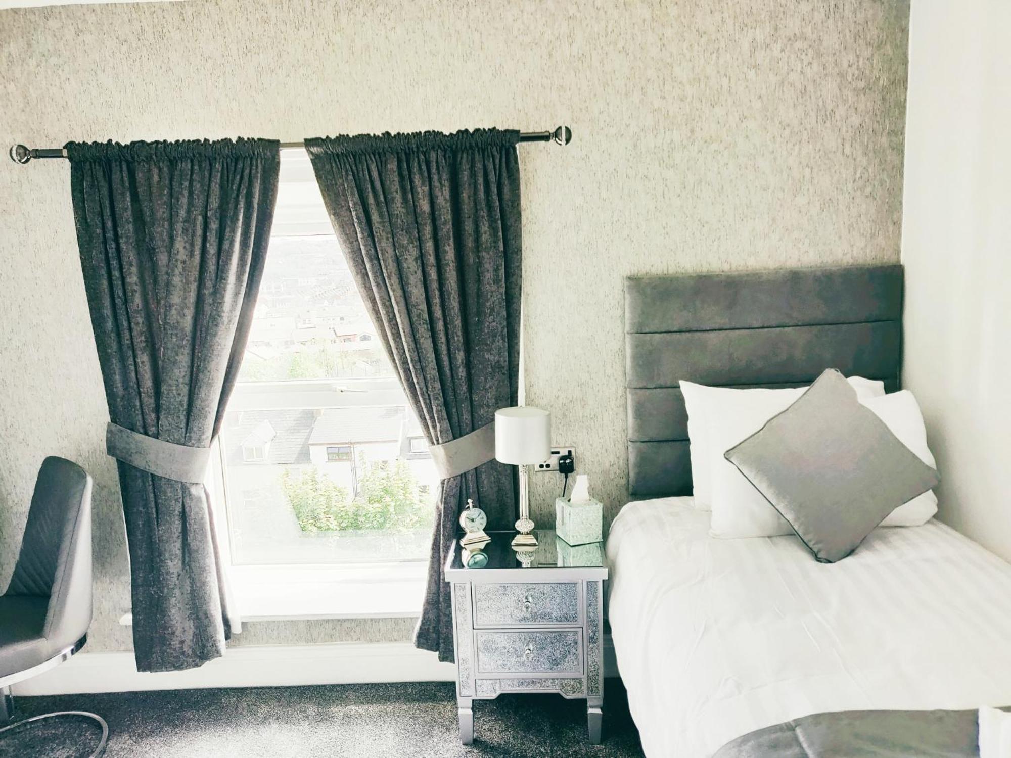 Serendipity House Derry Extérieur photo